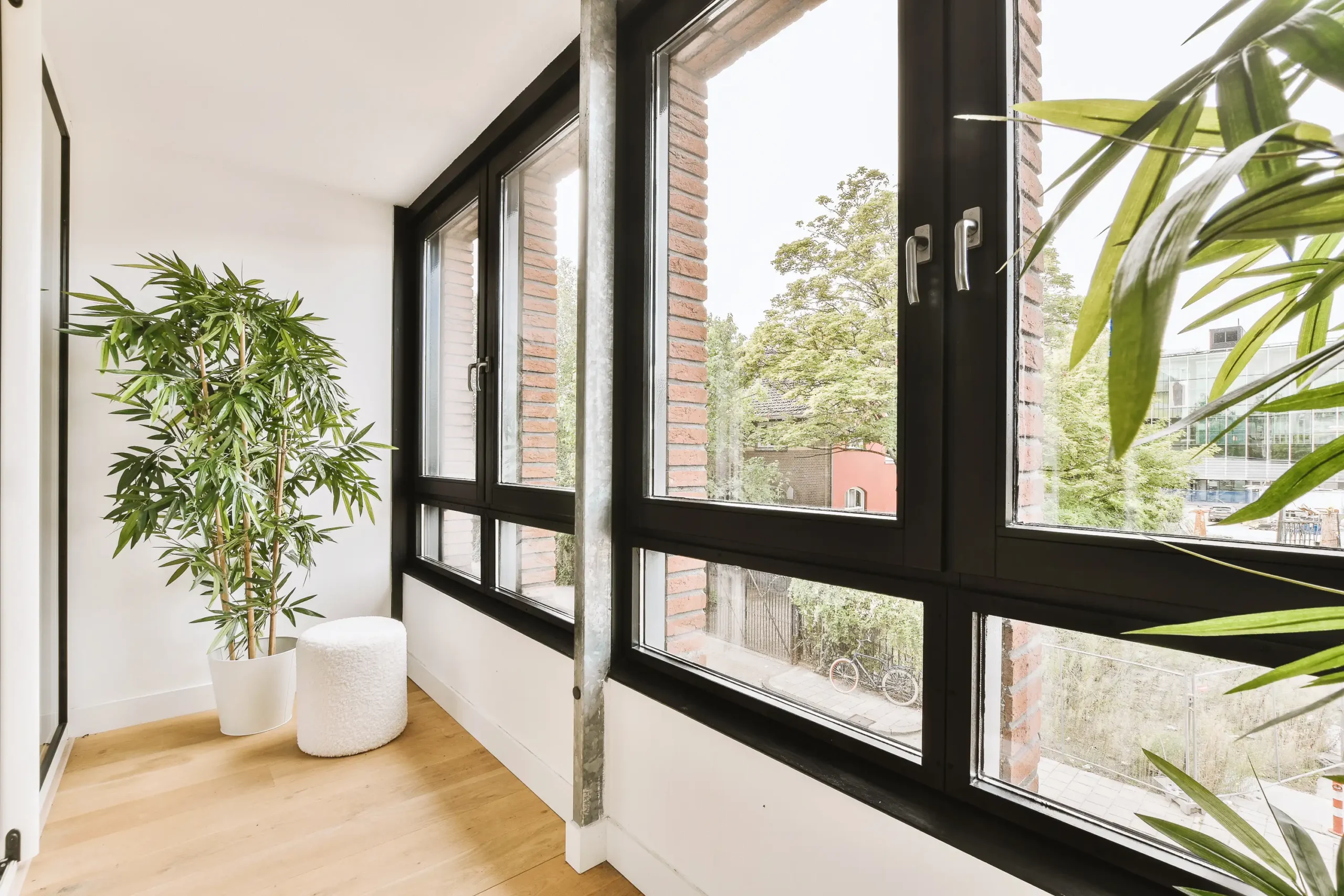 Ramen voor woning met aluminium kozijnen